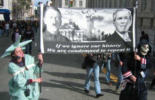 149-11___Reichstag_banner2.jpg